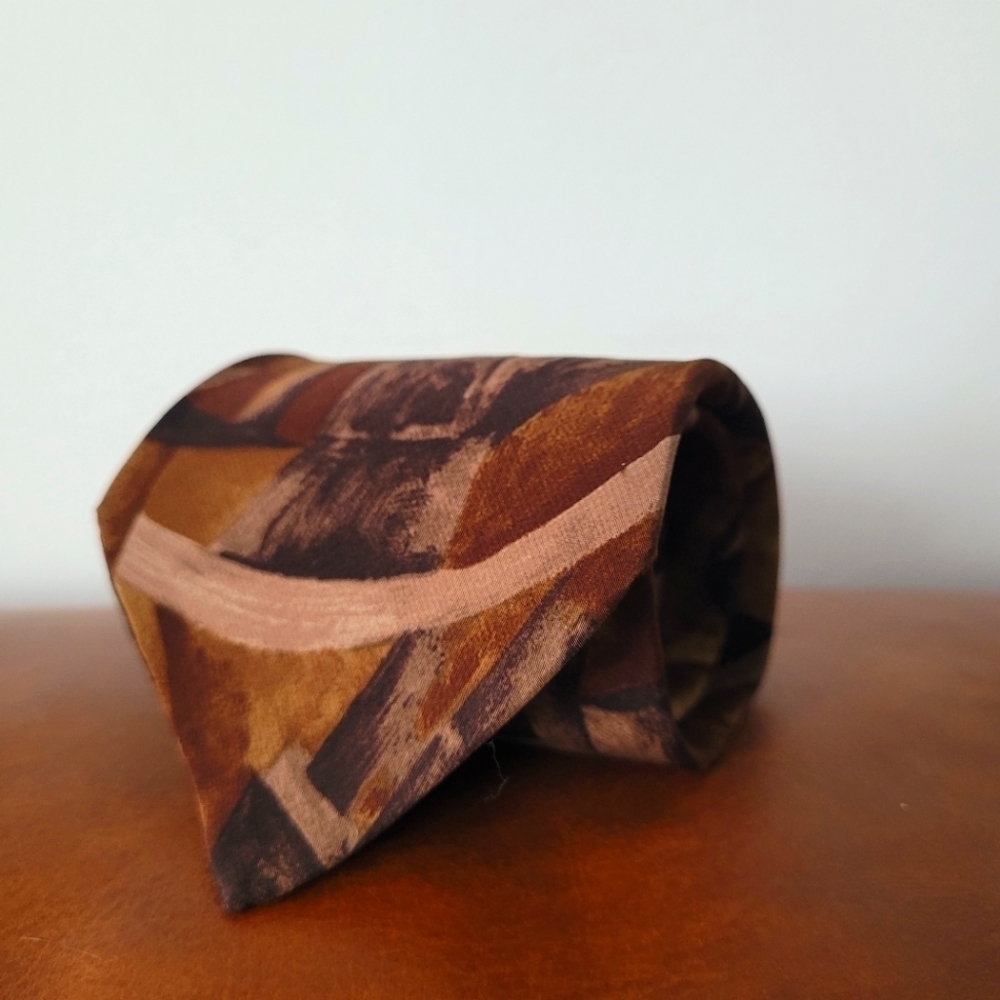 3/$30 Vintage John Norman Brown Abstract Cubist Silk Tie